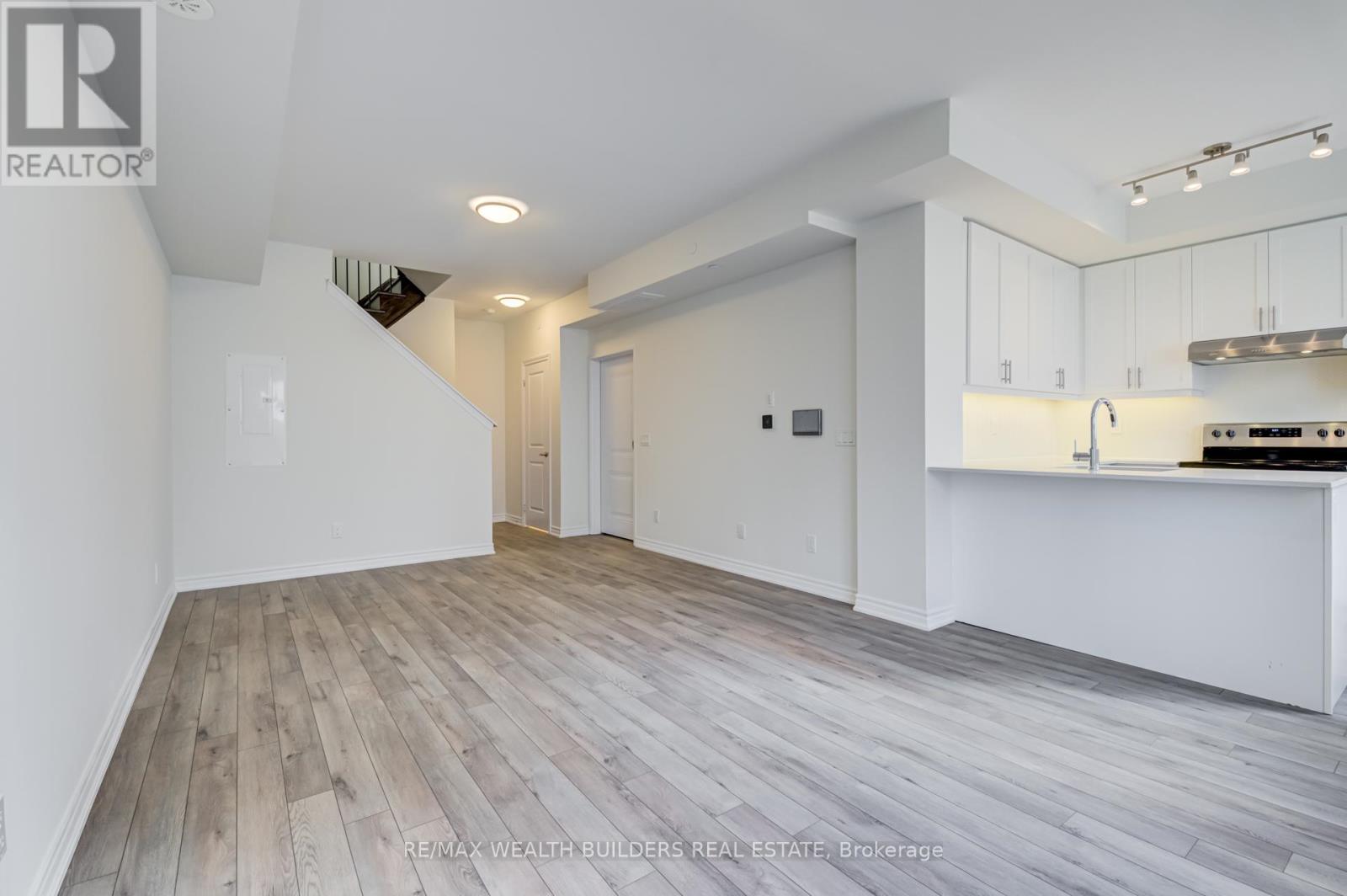 309-A11 - 349 Wheat Boom Drive W, Oakville, Ontario  L6H 7X5 - Photo 9 - W12159633