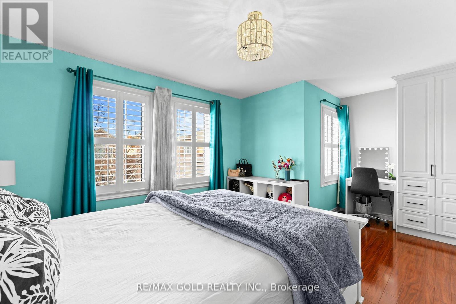 39 Midnightsun Trail, Brampton, Ontario  L6R 3K3 - Photo 19 - W12159639