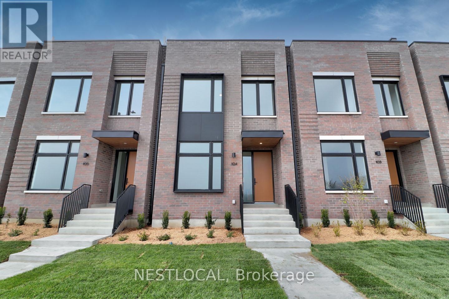 104 - 100 COVESIDE DRIVE, Mississauga, Ontario