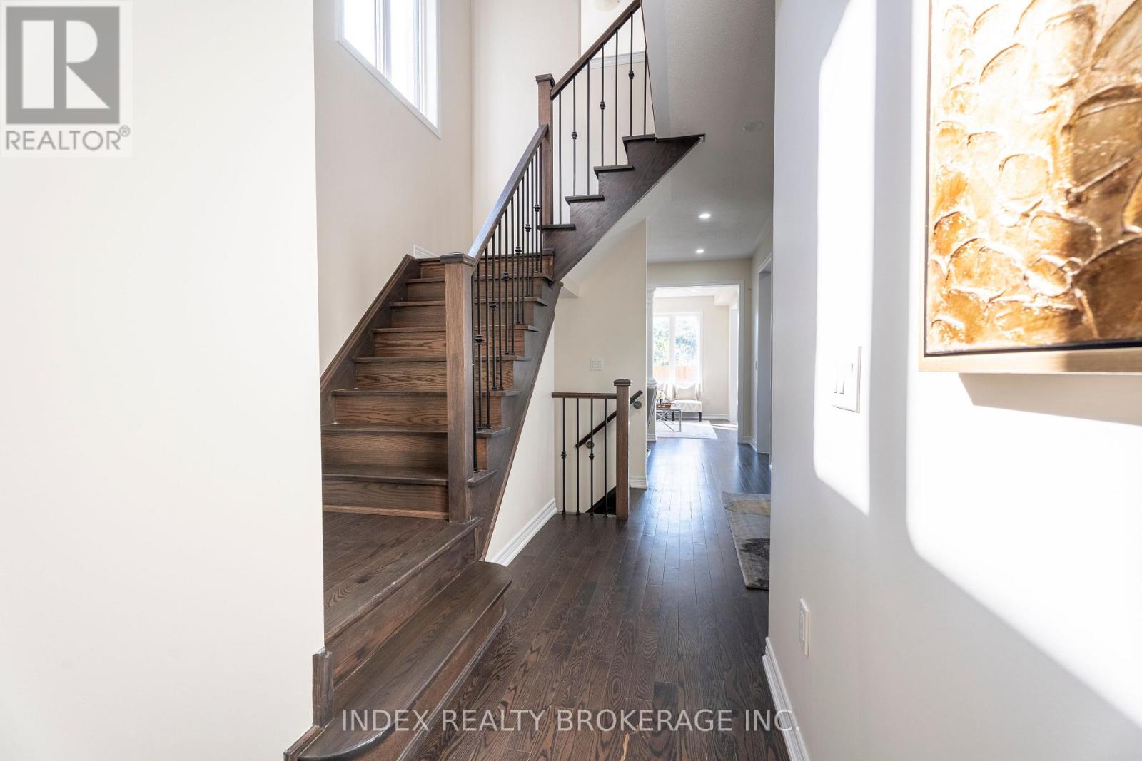 32 Lackington Street, Brampton, Ontario  L6X 5P1 - Photo 6 - W12159678