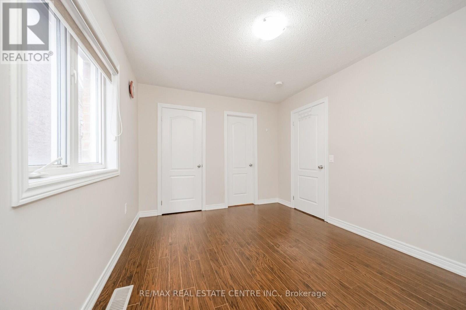 247 Bonnieglen Farm Boulevard, Caledon, Ontario  L7C 3Y4 - Photo 43 - W12159748