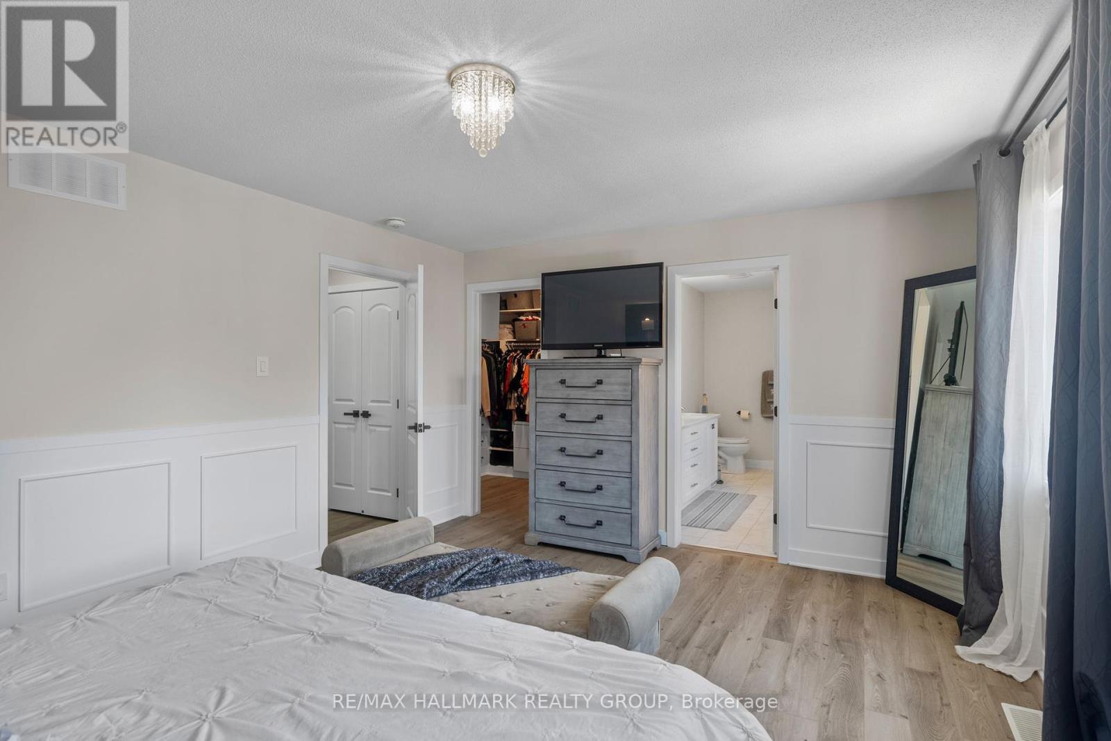 1015 Keeper Heights, Ottawa, Ontario  K0A 2Z0 - Photo 25 - X12159801