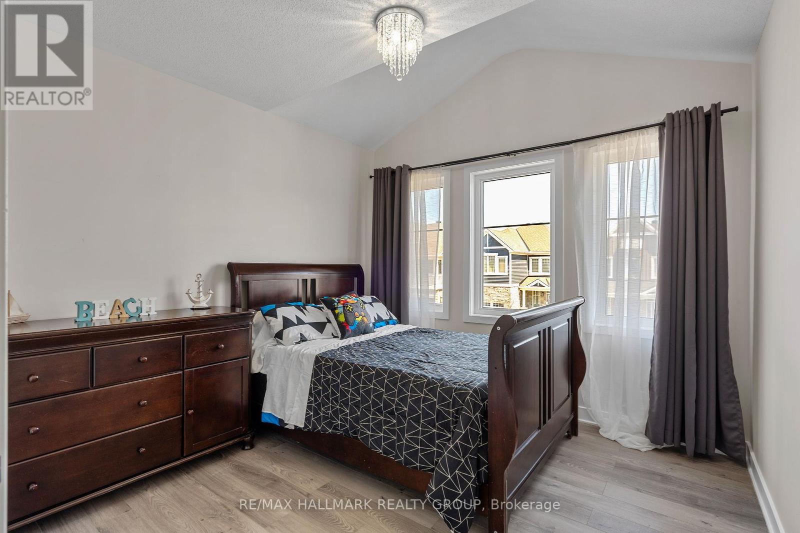 1015 Keeper Heights, Ottawa, Ontario  K0A 2Z0 - Photo 34 - X12159801