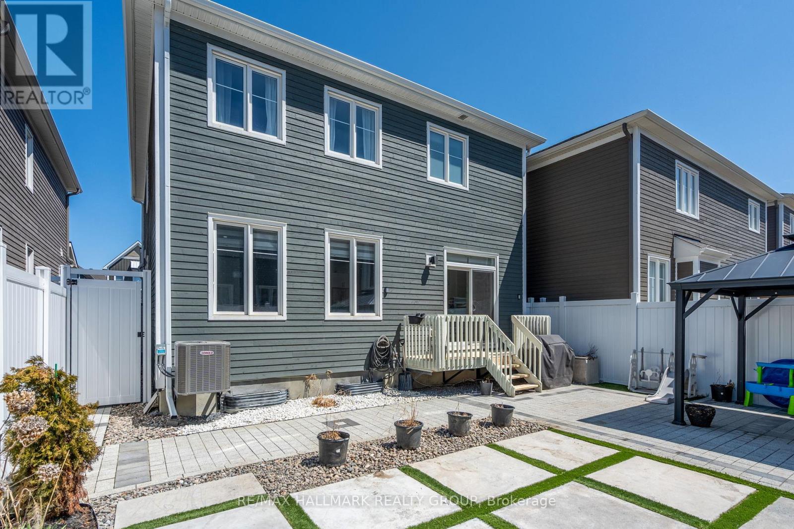 1015 Keeper Heights, Ottawa, Ontario  K0A 2Z0 - Photo 46 - X12159801
