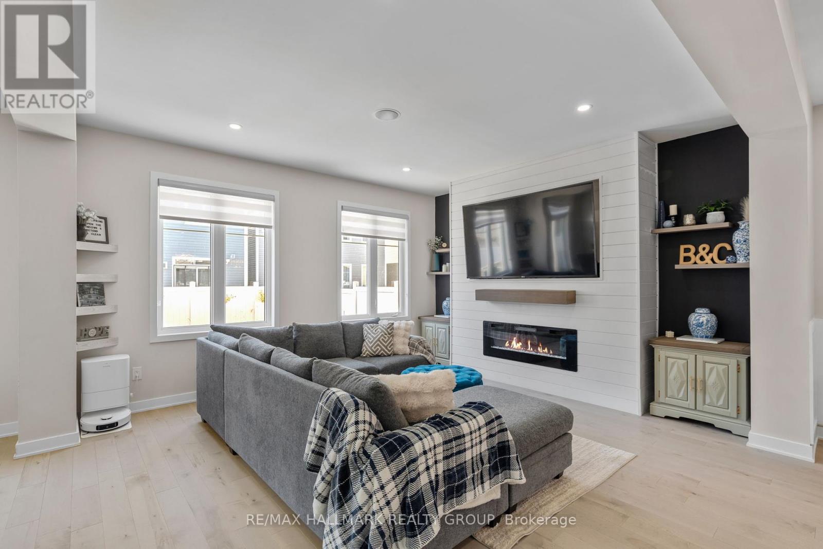 1015 Keeper Heights, Ottawa, Ontario  K0A 2Z0 - Photo 8 - X12159801