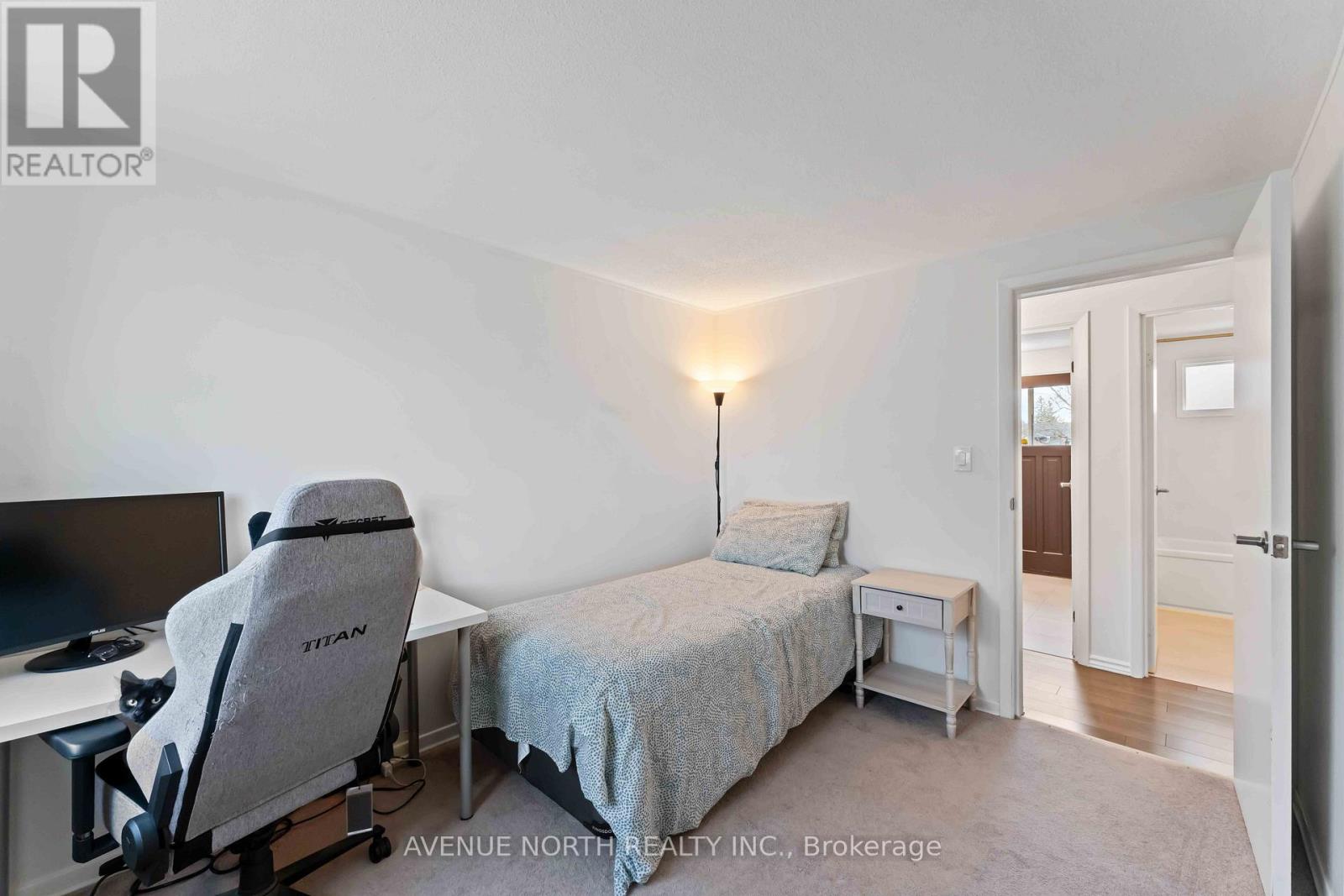 328 Amiens Street, Ottawa, Ontario  K1E 1N9 - Photo 15 - X12159816