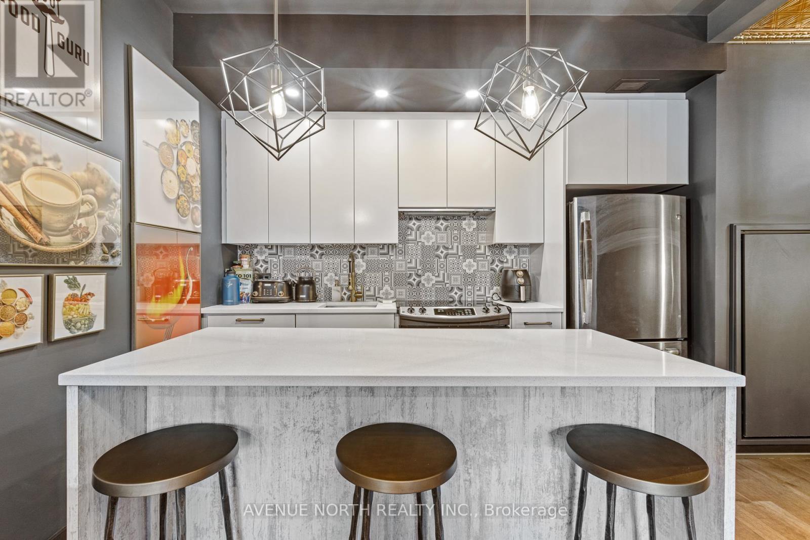 407 - 108 Richmond Road, Ottawa, Ontario  K1Z 0B2 - Photo 6 - X12159817