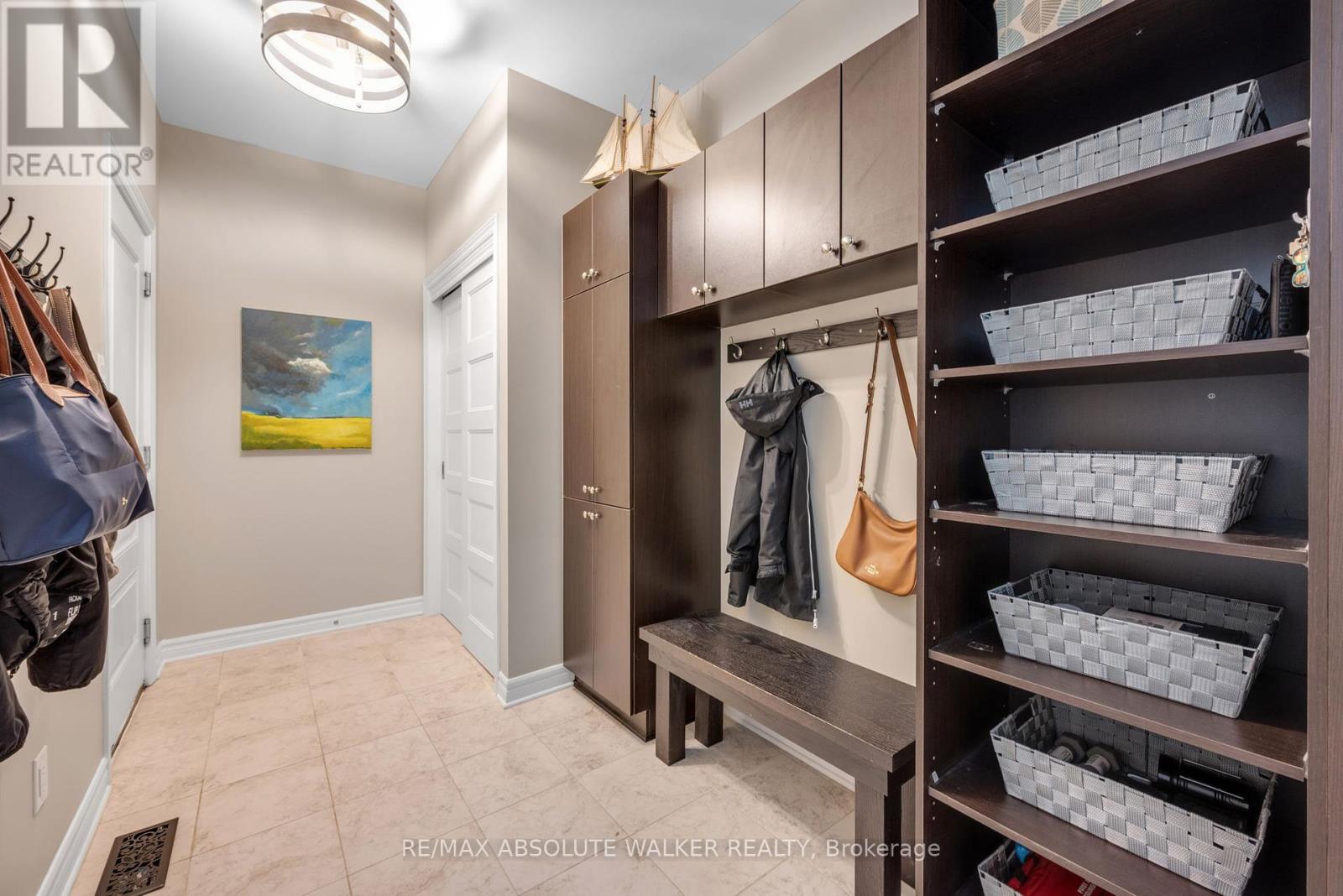 643 Rockrose Way, Ottawa, Ontario  K1T 0K6 - Photo 19 - X12159854