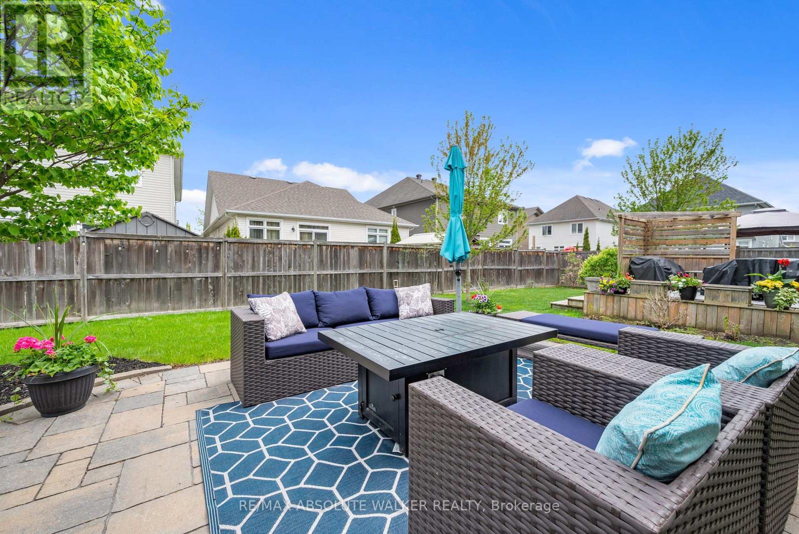 643 Rockrose Way, Ottawa, Ontario  K1T 0K6 - Photo 36 - X12159854