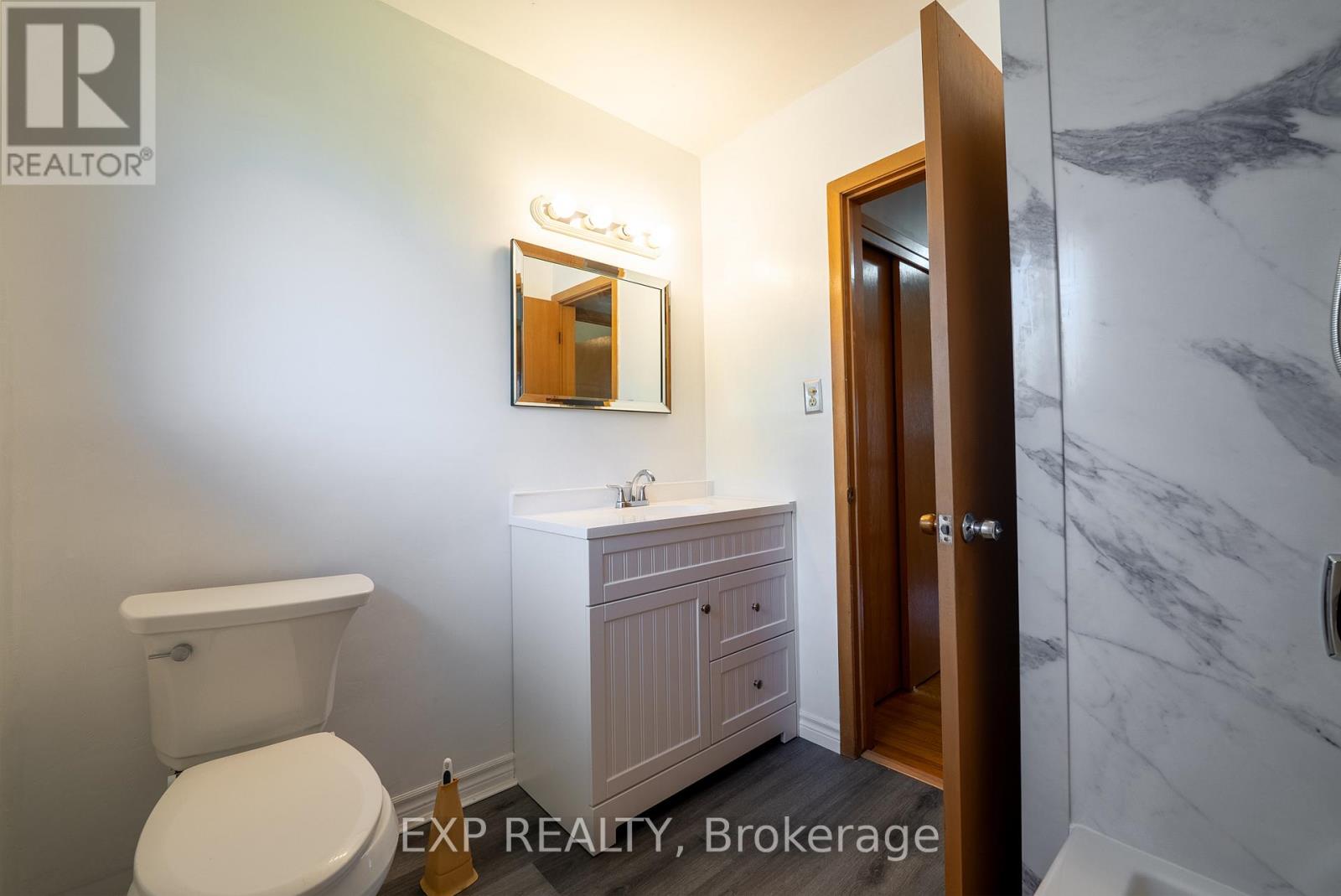 402 Kerman Avenue, Grimsby, Ontario  L3M 3X1 - Photo 25 - X12159869