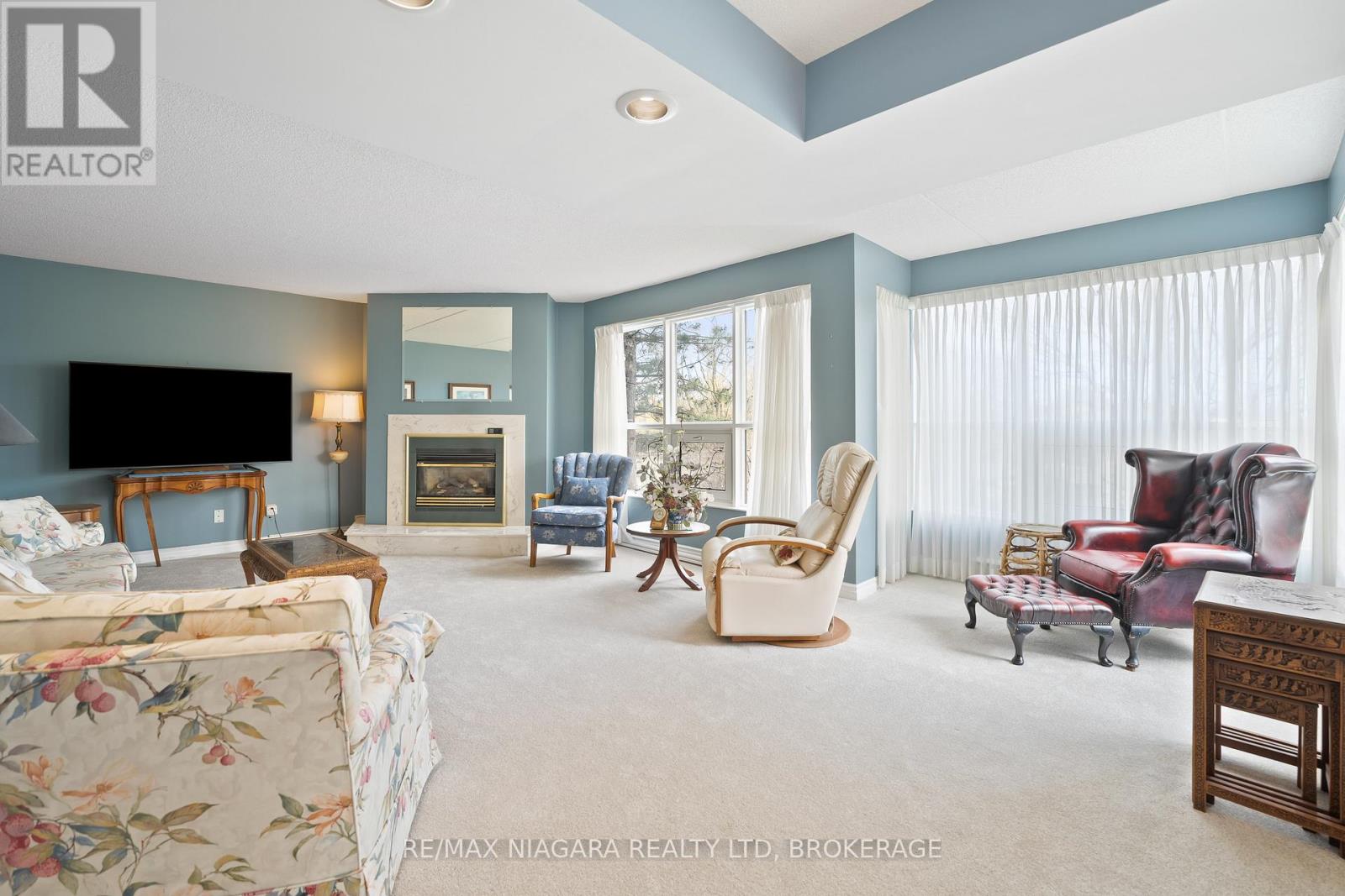 301 - 244 Lakeshore Road, St. Catharines, Ontario  L2M 1R6 - Photo 10 - X12159879