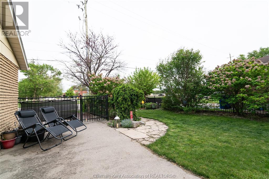 Property at 591 King STREET West image 4