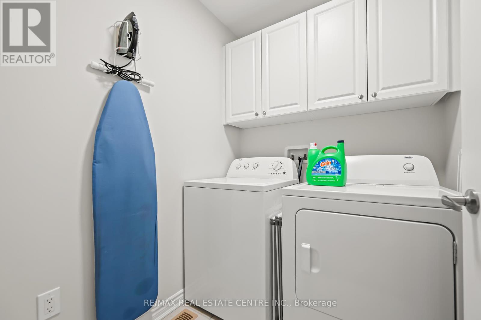 12 Dressage Trail, Cambridge, Ontario  N3E 0C3 - Photo 39 - X12159486