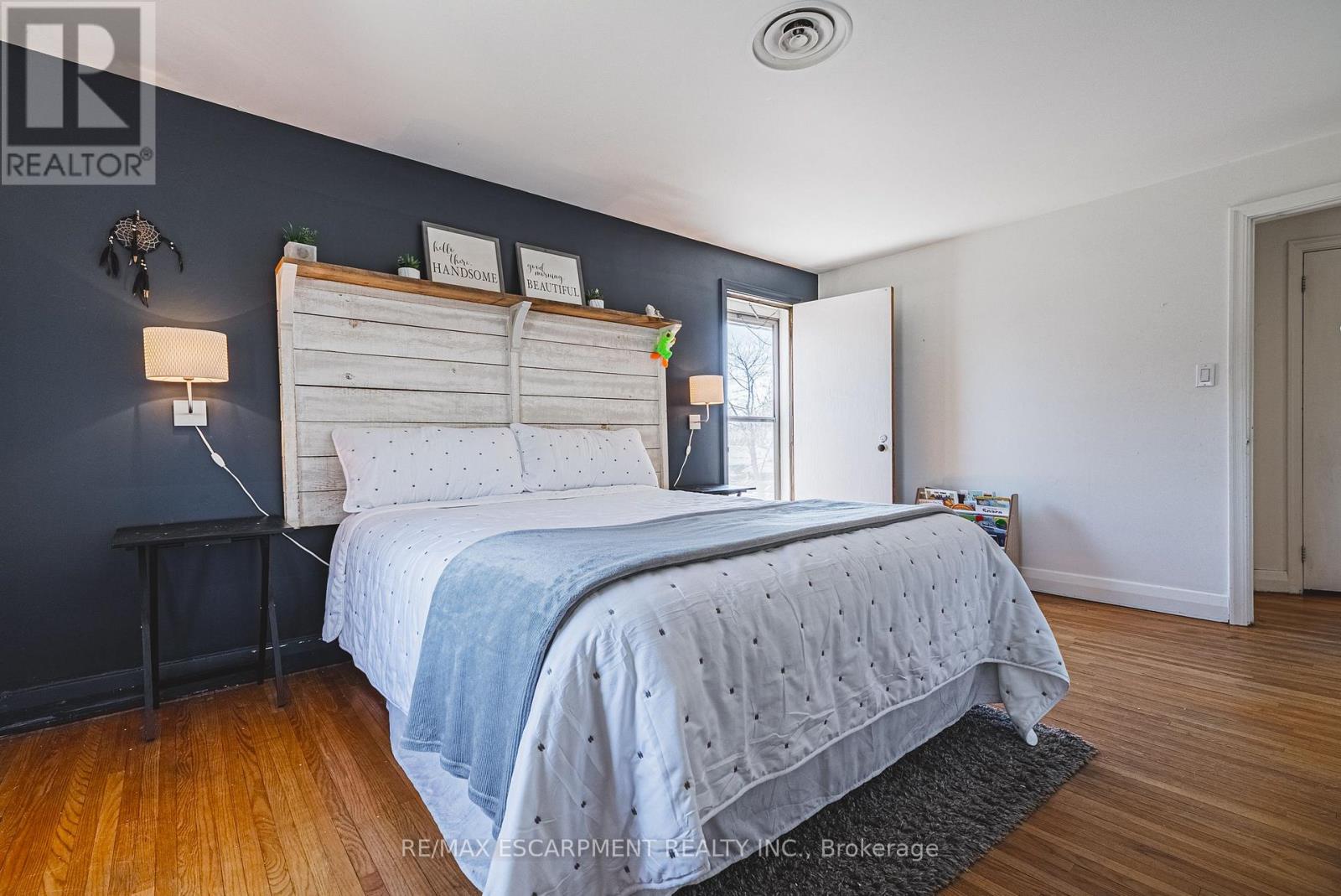 43 Franklin Street, Brant, Ontario  N3R 1T2 - Photo 26 - X12159487