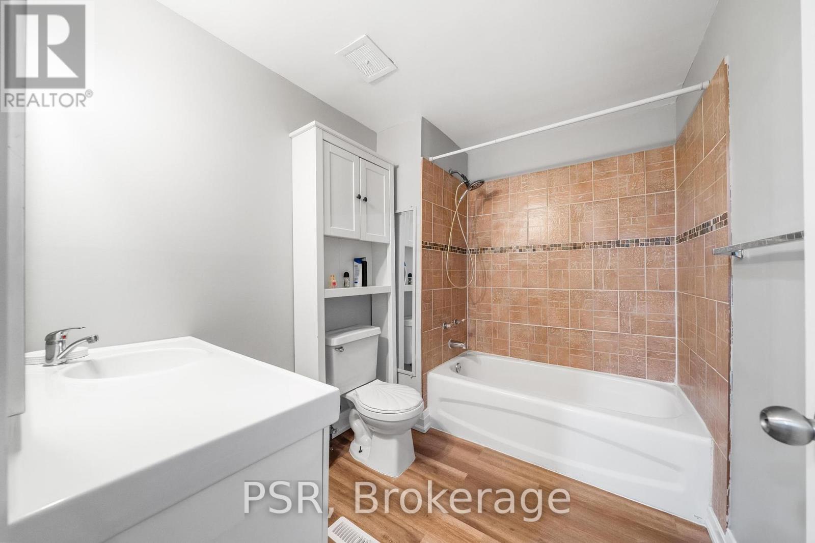 17 - 10 Angus Road, Hamilton, Ontario  L8K 6K3 - Photo 24 - X12159500