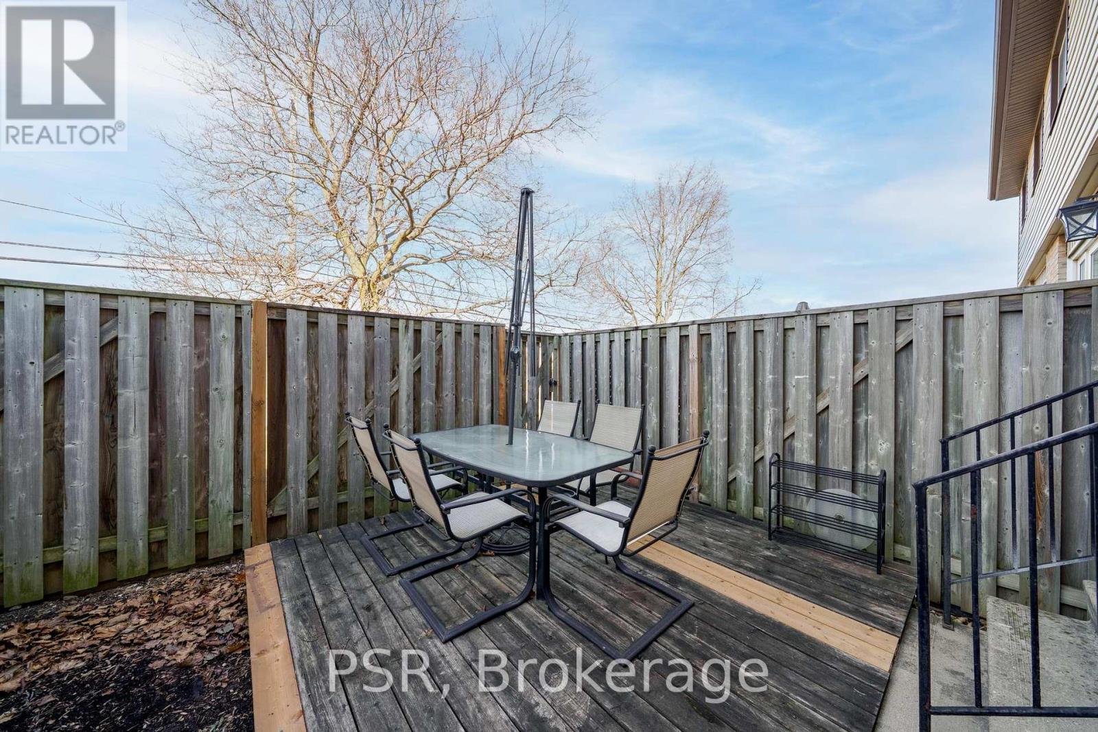 17 - 10 Angus Road, Hamilton, Ontario  L8K 6K3 - Photo 43 - X12159500