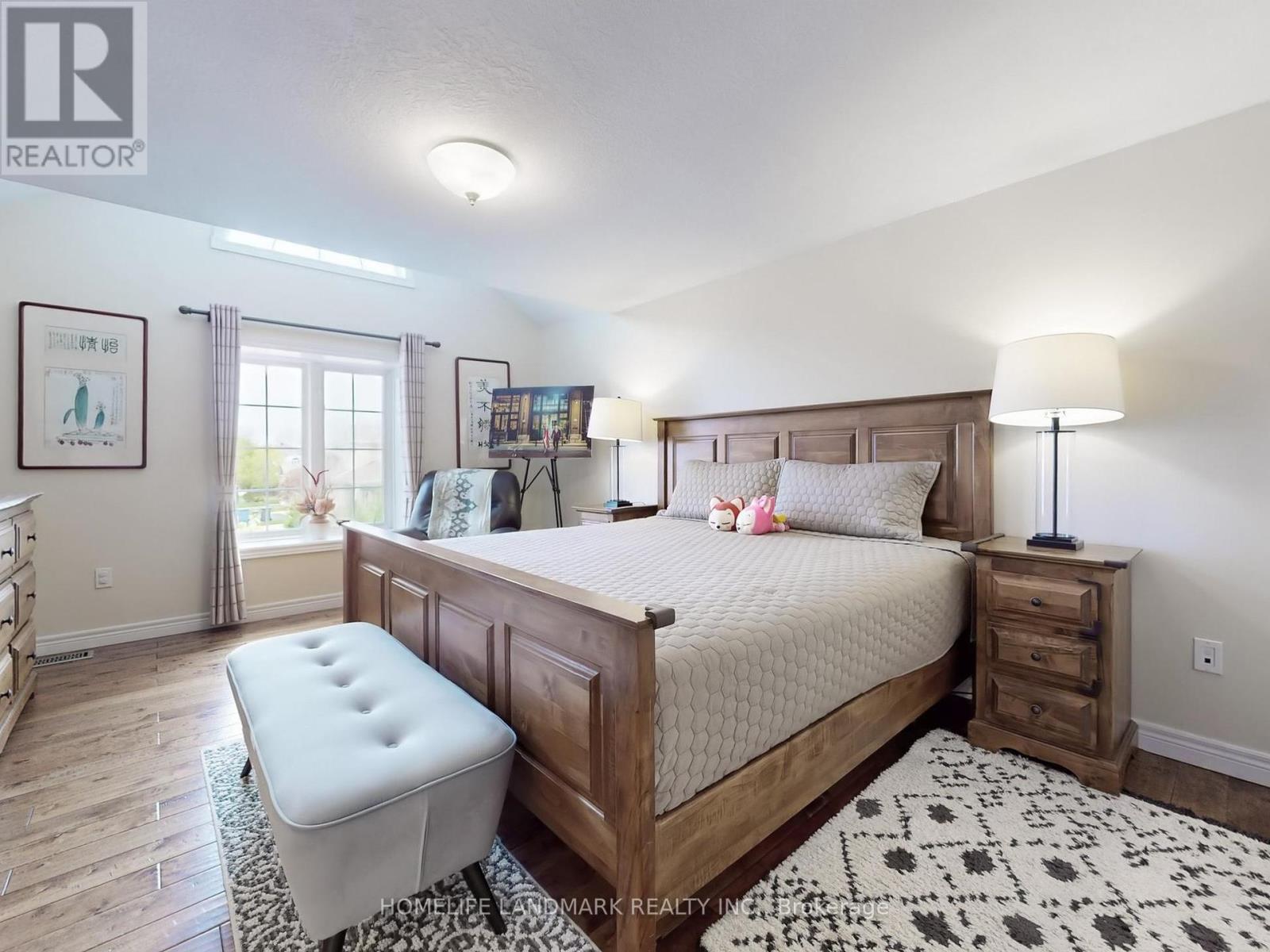 79 Clairfields Drive E, Guelph, Ontario  N1L 1L9 - Photo 18 - X12159523