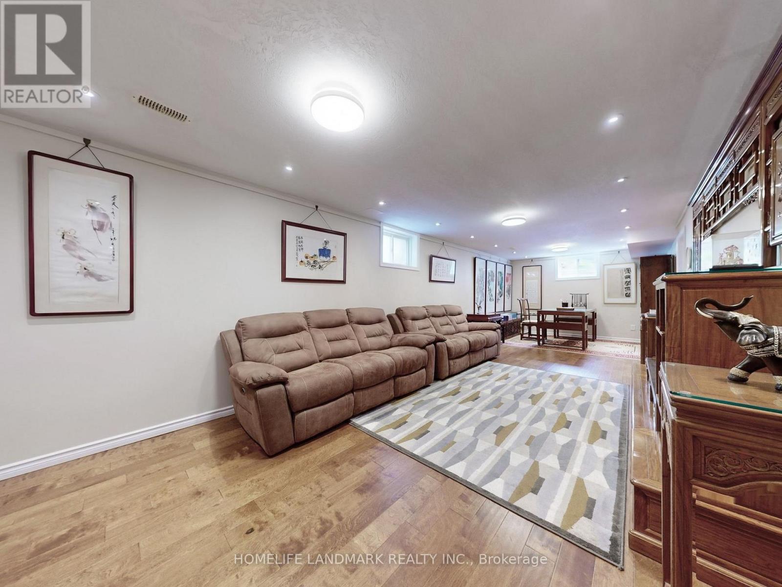 79 Clairfields Drive E, Guelph, Ontario  N1L 1L9 - Photo 24 - X12159523