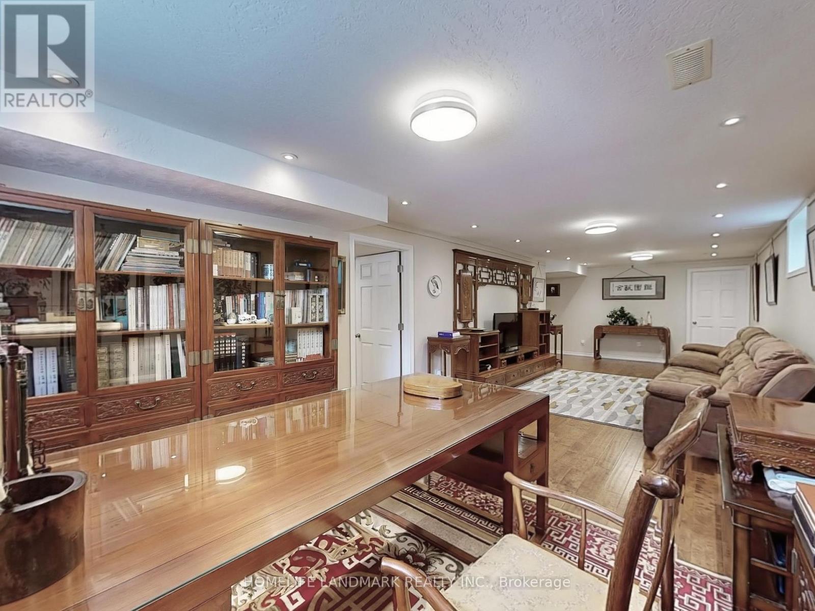 79 Clairfields Drive E, Guelph, Ontario  N1L 1L9 - Photo 28 - X12159523