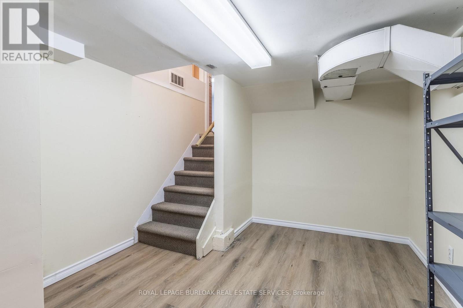 948 Upper Sherman Avenue, Hamilton, Ontario  L8V 3N3 - Photo 20 - X12159571