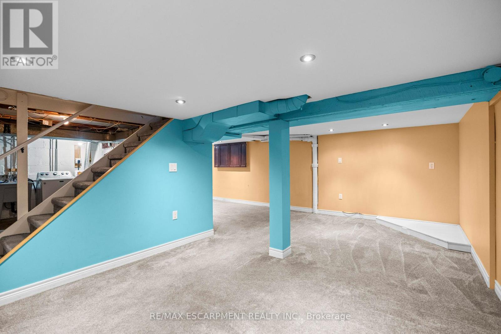 86 Graham Avenue S, Hamilton, Ontario  L8K 2M3 - Photo 32 - X12159601