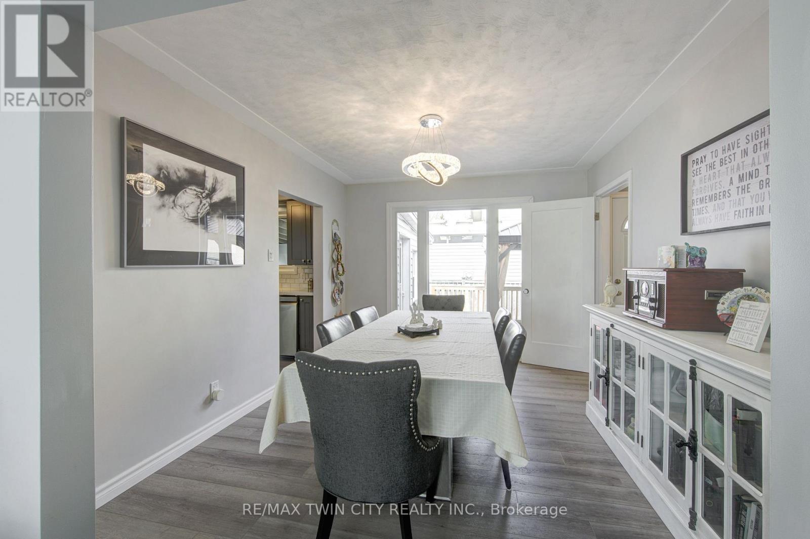 186 Shuh Avenue, Kitchener, Ontario  N2A 1H6 - Photo 18 - X12159681