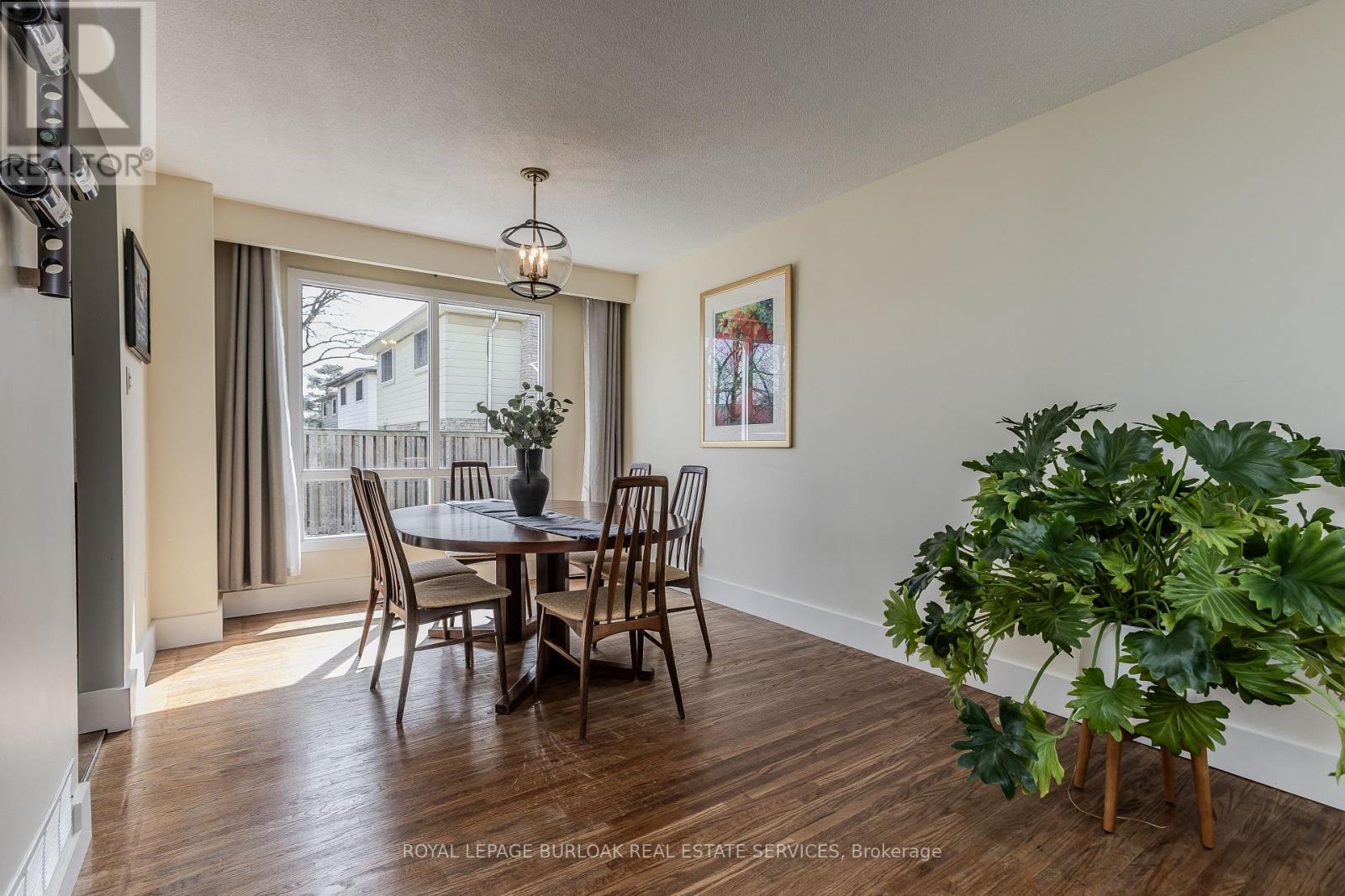 21 Cedar Street, Hamilton, Ontario  L0R 2H0 - Photo 11 - X12159703