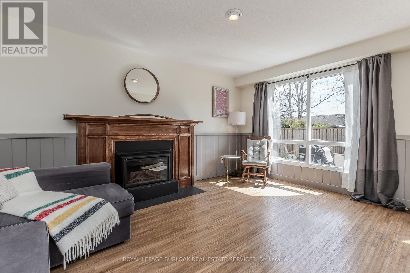 21 Cedar Street, Hamilton, Ontario  L0R 2H0 - Photo 19 - X12159703