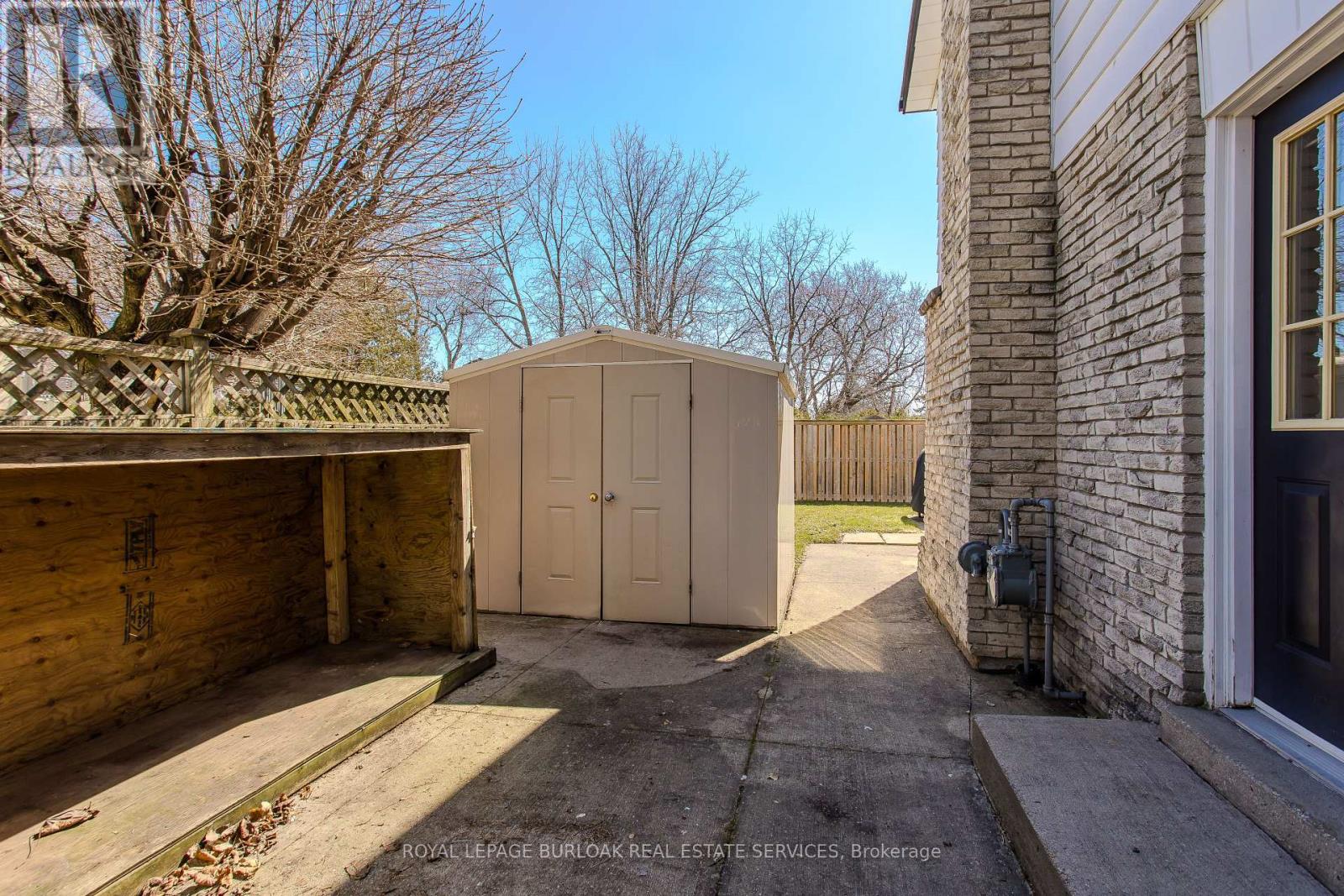21 Cedar Street, Hamilton, Ontario  L0R 2H0 - Photo 42 - X12159703