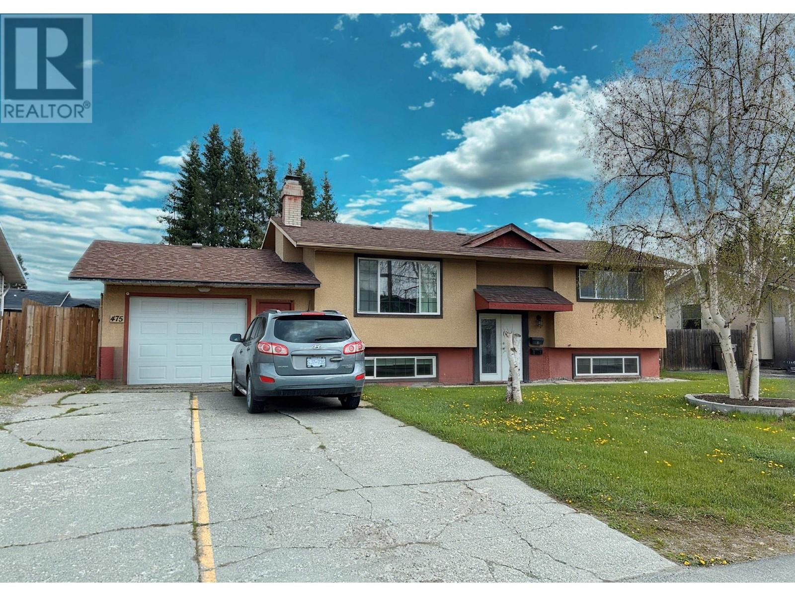 Property at 475 ROBERTSON AVENUE image 2