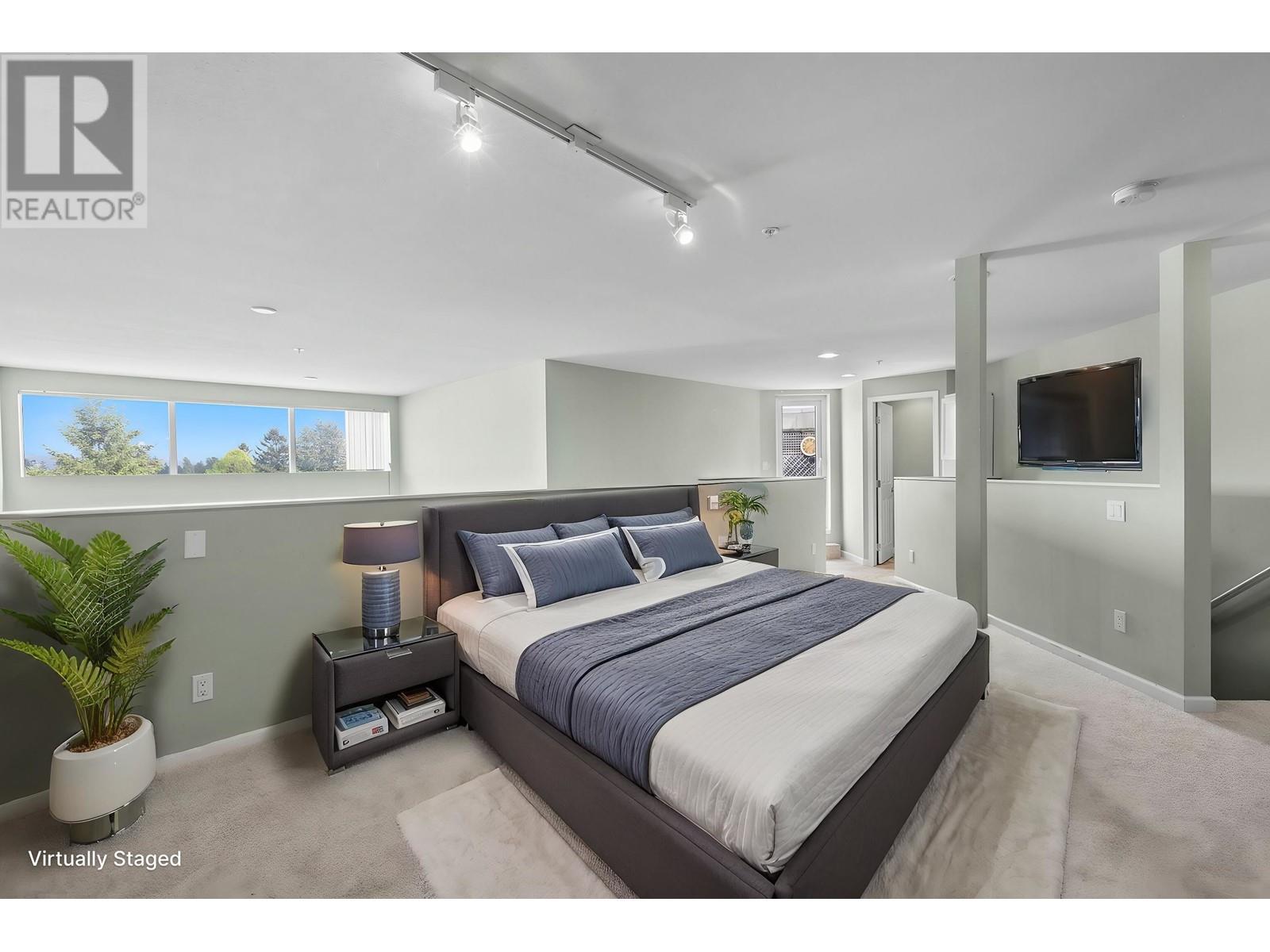 A425 2099 Lougheed Highway, Port Coquitlam, British Columbia  V3B 1A8 - Photo 2 - R3004411
