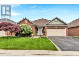 15 FAIRS CRESCENT, Tillsonburg, Ontario
