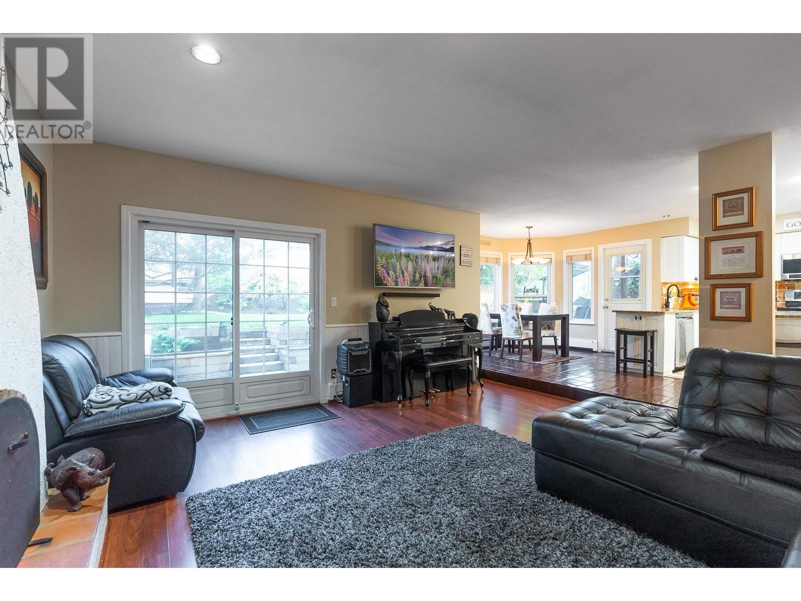 318 Roche Point Drive, North Vancouver, British Columbia  V7G 2M2 - Photo 19 - R3004420