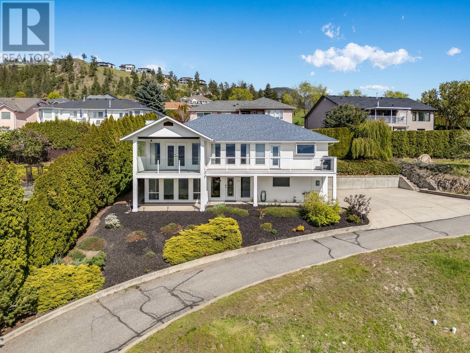1389 Bentien Road, Kelowna, British Columbia