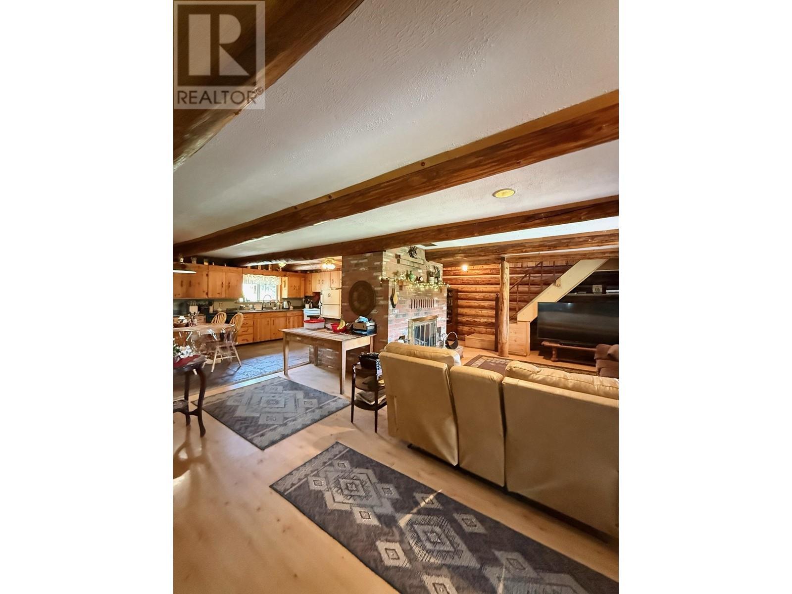 4050 Spokin Lake Road, 150 Mile House, British Columbia  V0K 2G0 - Photo 25 - R3004347