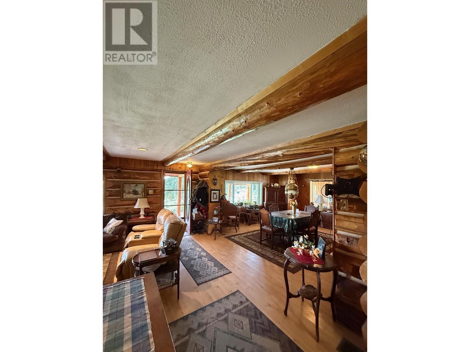 4050 Spokin Lake Road, 150 Mile House, British Columbia  V0K 2G0 - Photo 26 - R3004347