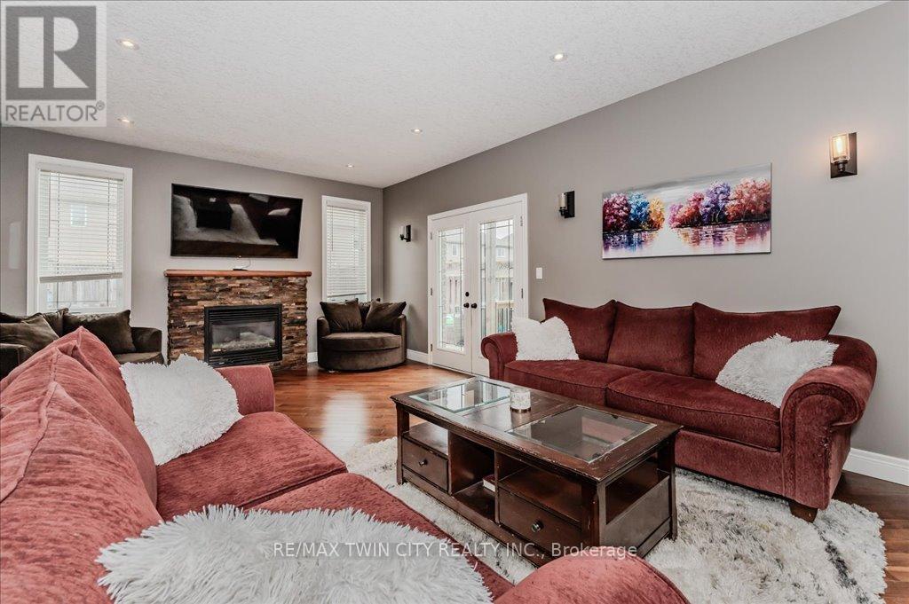779 Anzio Road, Woodstock, Ontario  N4T 0B5 - Photo 5 - X12041559