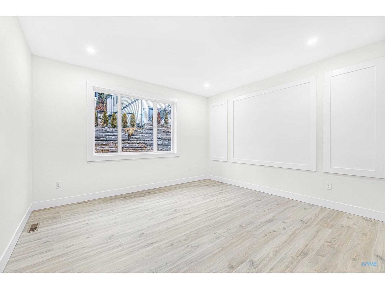 33975 Barker Court, Mission, British Columbia  V2V 6B2 - Photo 22 - R2956739
