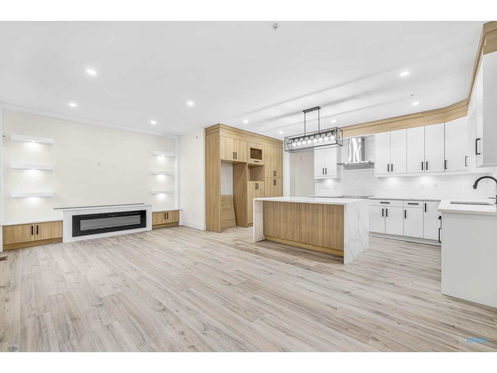 33975 Barker Court, Mission, British Columbia  V2V 6B2 - Photo 19 - R2956739