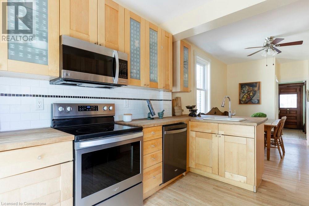 24 Hyde Park Avenue, Hamilton, Ontario  L8P 4M5 - Photo 21 - 40730445