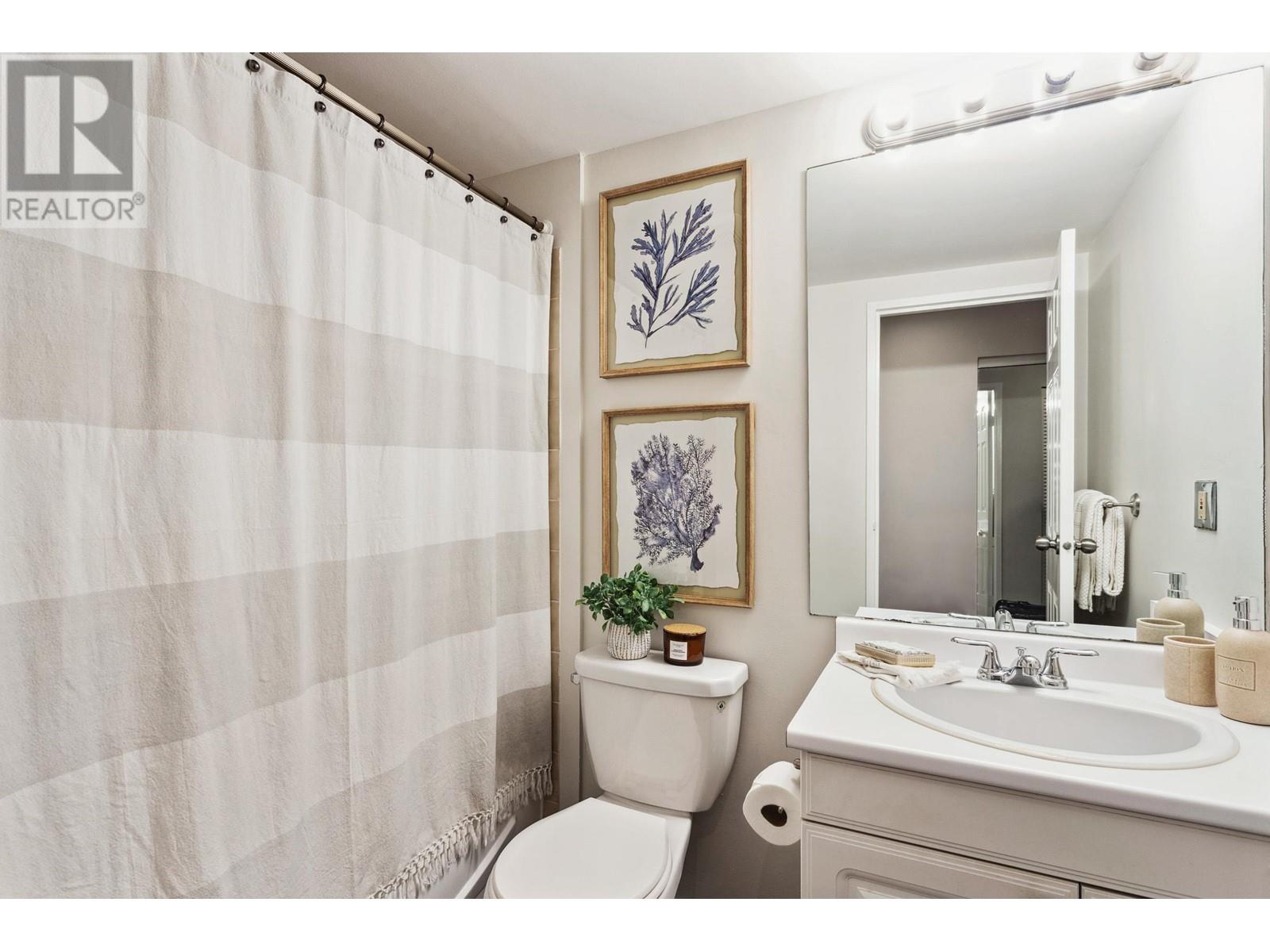 301 2001 Balsam Street, Vancouver, British Columbia  V6K 4L6 - Photo 14 - R3004441