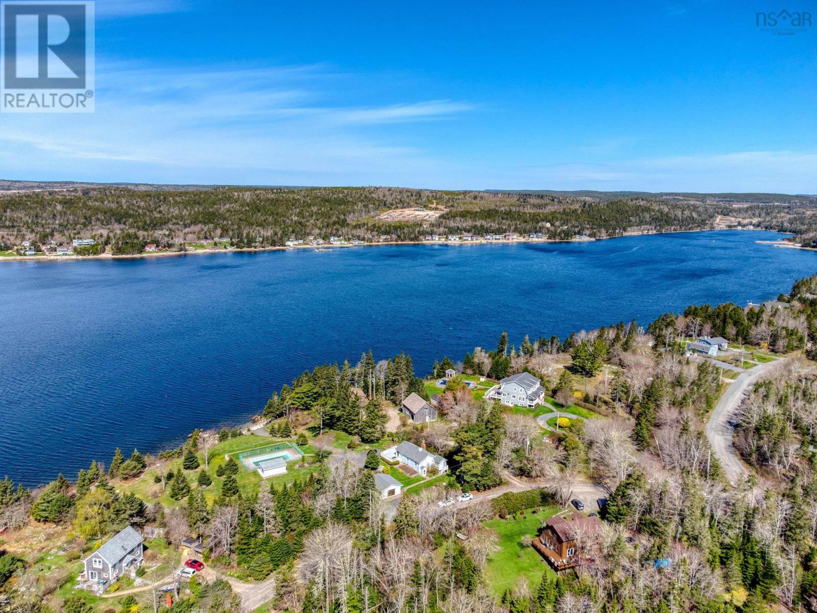 19 Stevens Road, Boutiliers Point, Nova Scotia  B3Z 1T4 - Photo 2 - 202511560