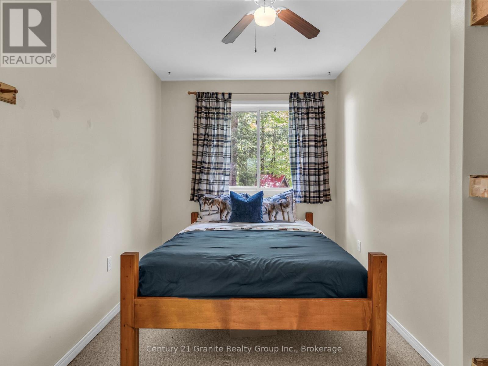 1120 S Clear Lake Road, Bracebridge, Ontario  P1L 1X1 - Photo 15 - X12158244