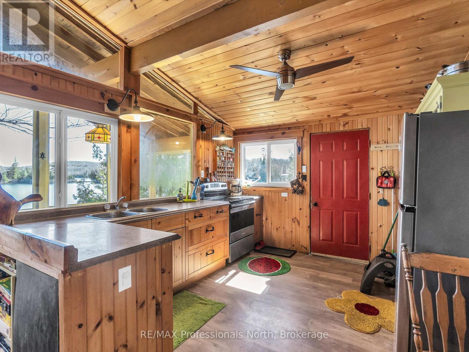 299 Sherwood Drive, Perry, Ontario  P0A 1J0 - Photo 11 - X12120412