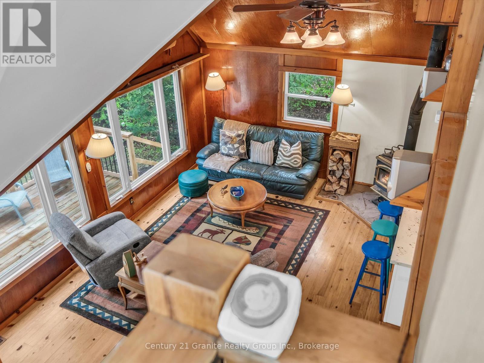 1120 S Clear Lake Road, Bracebridge, Ontario  P1L 1X1 - Photo 11 - X12158244