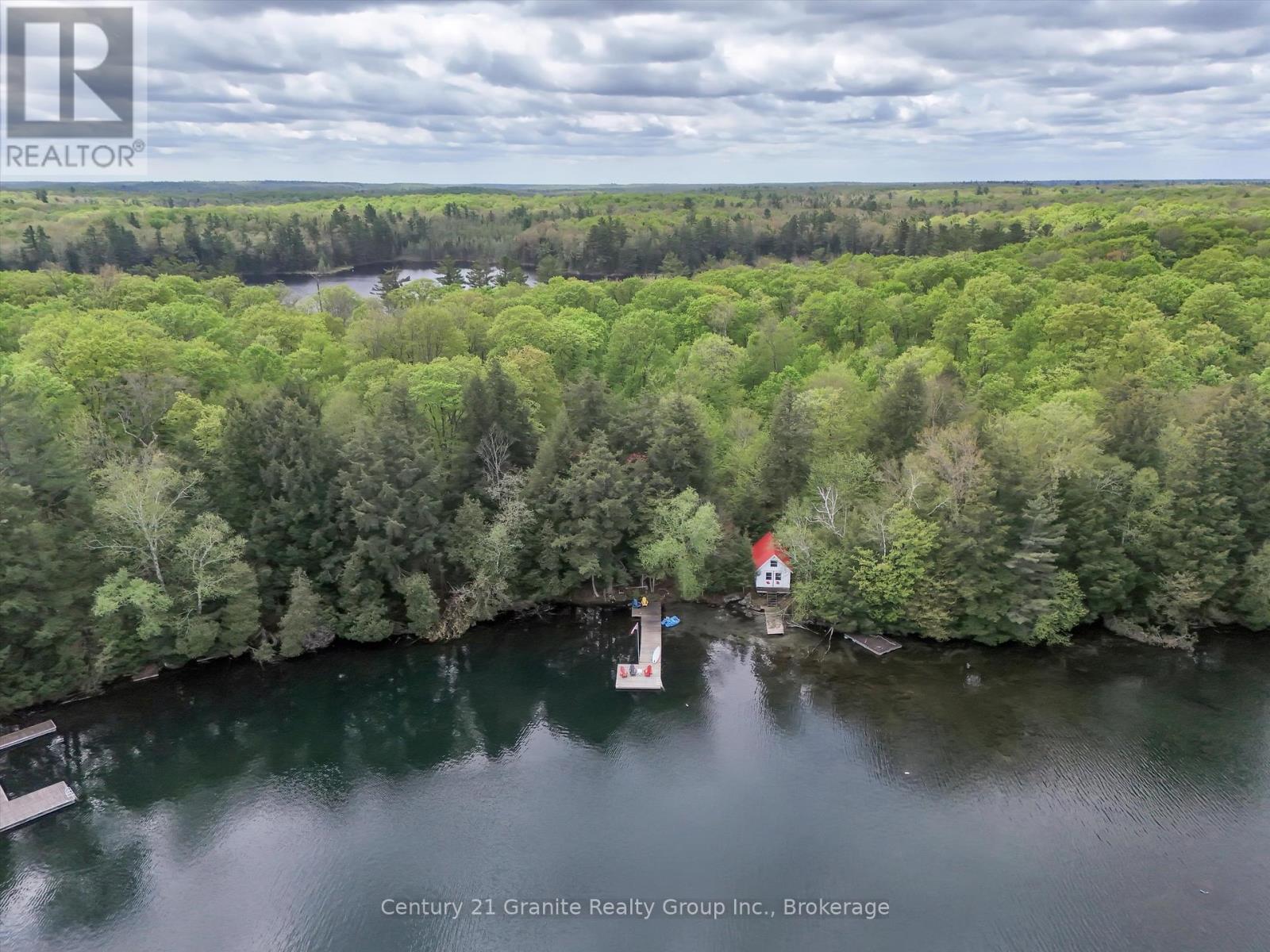 1120 S Clear Lake Road, Bracebridge, Ontario  P1L 1X1 - Photo 41 - X12158244