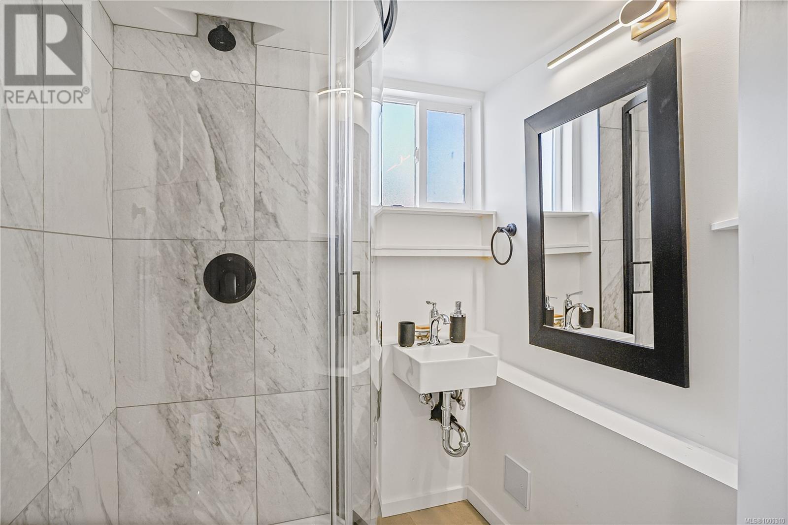 1561 North Dairy Rd, Victoria, British Columbia  V8T 3T9 - Photo 48 - 1000310