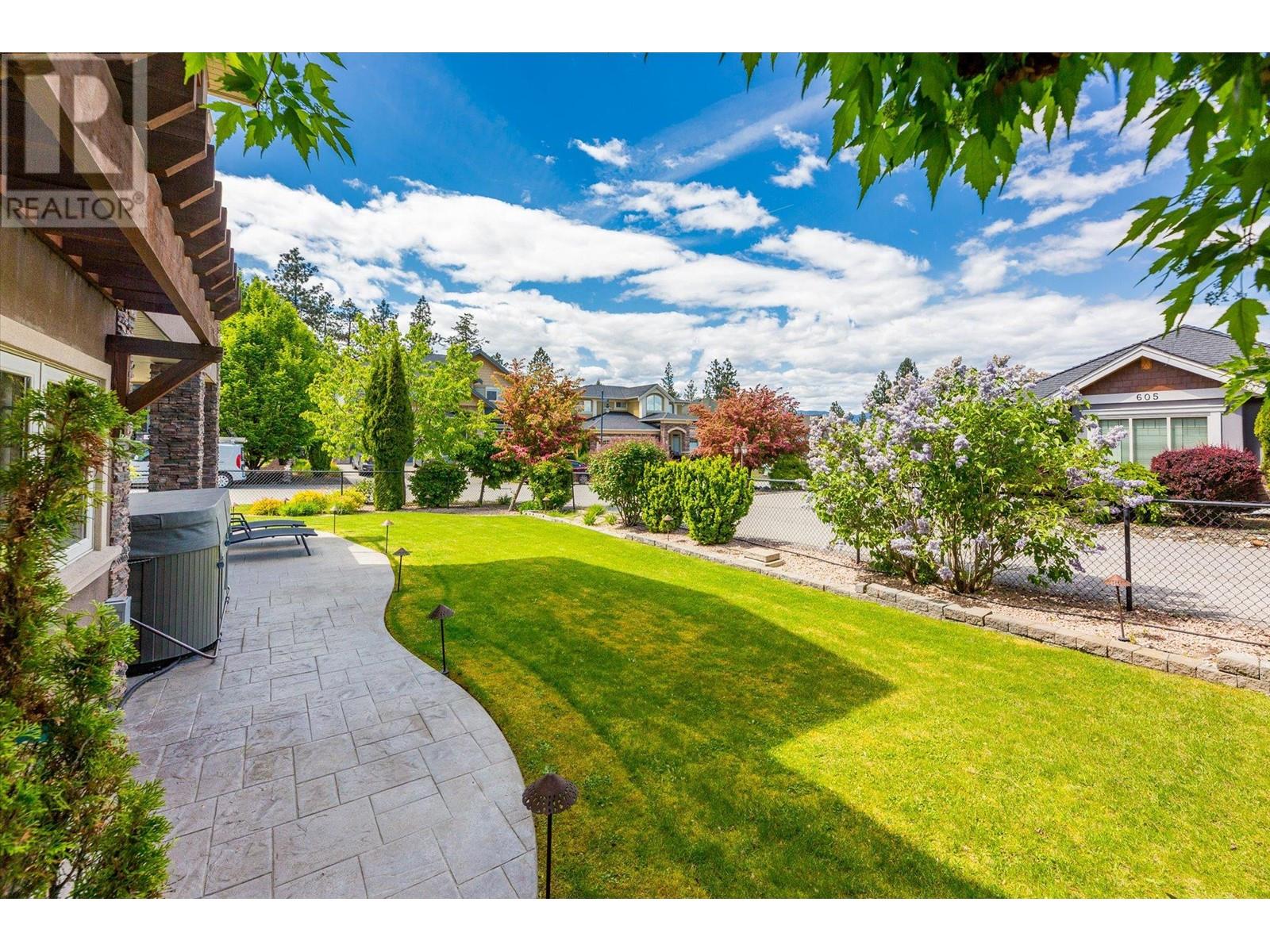 603 Arbor View Drive, Kelowna, British Columbia  V1W 4Z7 - Photo 41 - 10348326