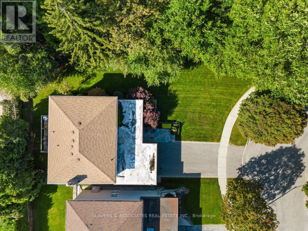 19 Holita Road, Toronto, Ontario  M2M 4C1 - Photo 47 - C12159828