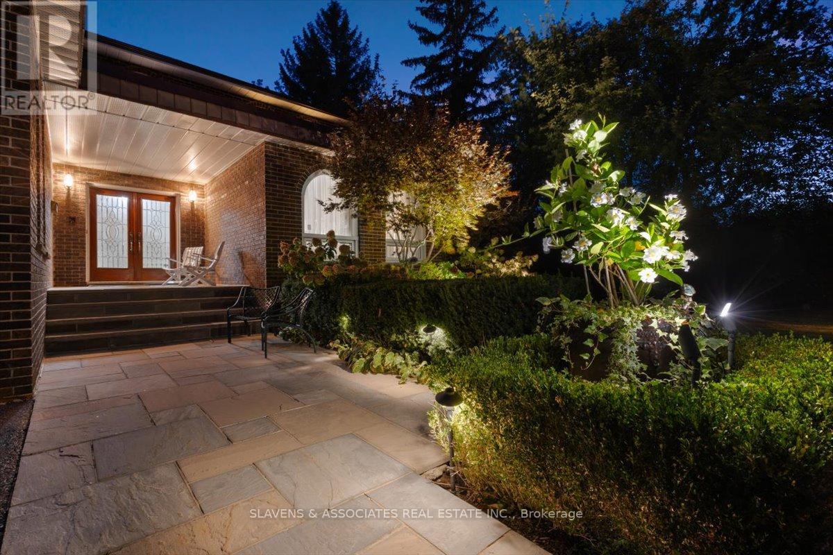 19 Holita Road, Toronto, Ontario  M2M 4C1 - Photo 50 - C12159828